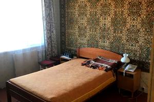 квартира за адресою Озерна вул., 8