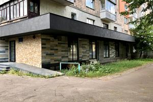 комерційна за адресою Мала Бердичівська вул., 4