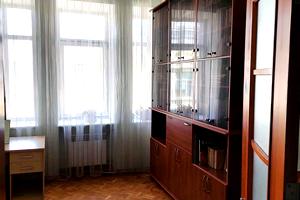 квартира по адресу Куликовский спуск (Революції), 9