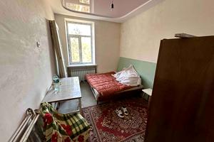 квартира за адресою Космонавтів вул., 60