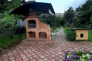 будинок за адресою вул. Аскольдівська