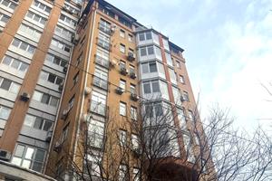 комерційна за адресою Київ, Почайнинська вул., 70
