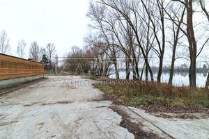 будинок за адресою Набережна