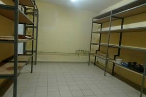 комерційна за адресою Миру просп., 243-А