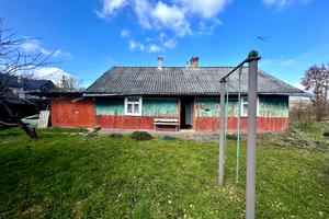 дом по адресу с. Раденичи, Зелена