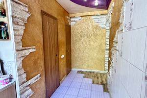 квартира за адресою Валентинівська вул. (Блюхера), 24а