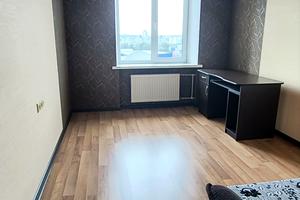 квартира за адресою Зарічанська вул., 26