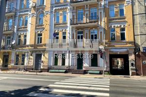 комерційна за адресою Велика Житомирська вул., 19