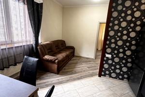 квартира за адресою Романа Шухевича вул., 12б