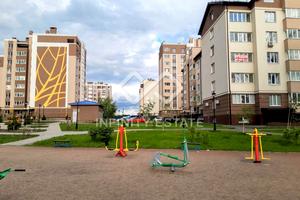 квартира за адресою Бульвар  Приозерний, 1б