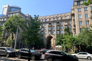 коммерческая по адресу Киев, Пирогова ул., 2