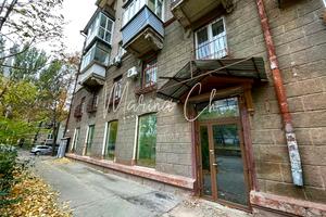 комерційна за адресою Гоголя вул., 6