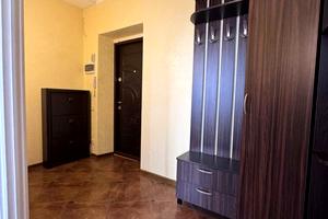 квартира за адресою Тополина, 2