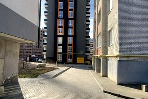 коммерческая по адресу інститутська, 6б