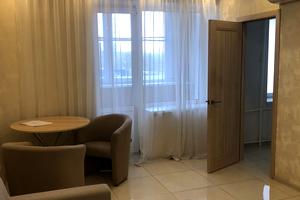 квартира за адресою Набережно-Лугова вул., 5