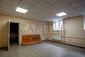 комерційна за адресою Автозаводська вул., 2