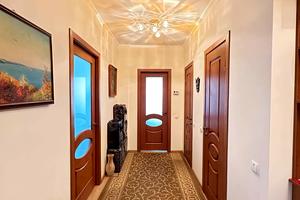 квартира за адресою Зарічанська вул., 10/1