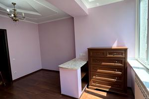 квартира по адресу Строителей ул., 30