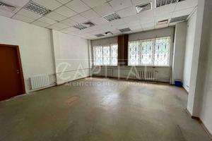 комерційна за адресою Бориспільська вул., 19Б
