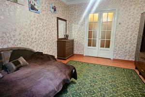 квартира за адресою Героїв Крут вул. (12 Квітня), 3