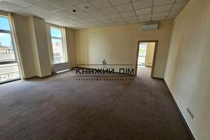 коммерческая по адресу Антоновича ул. (Горького), 33В