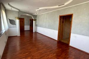 будинок за адресою Зміїв, Квітковий, 4