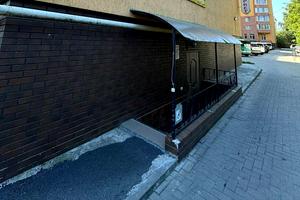 комерційна за адресою Панаса Мирного вул., 7/1