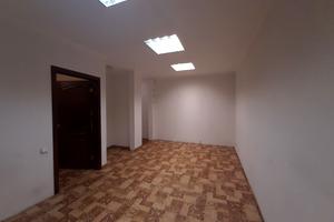 комерційна за адресою Бульварно-Кудрявська вул. (Воровського), 16