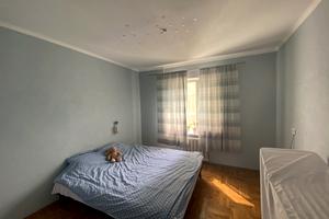 квартира за адресою Ревуцького вул., 18
