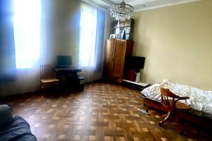 квартира за адресою Івана Вакарчука вул., 12