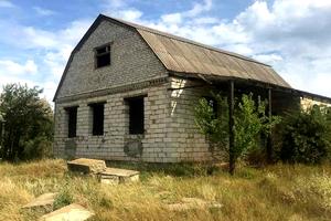 будинок за адресою Новоселів