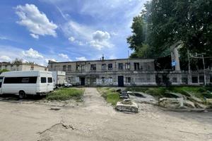 комерційна за адресою Віскозна вул., 4Д
