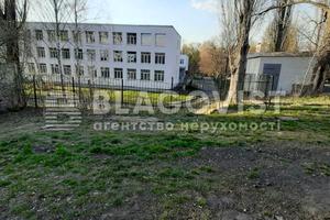 участок по адресу Мрії