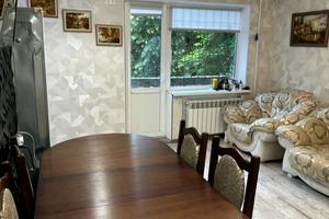 квартира за адресою Максима Чиженка вул., 74