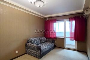 квартира по адресу вул. Анни Ахматової, 17