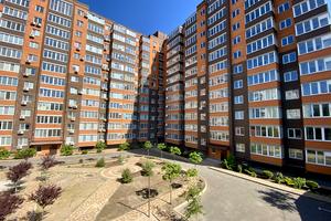 квартира по адресу Мостобудівників ул., 18