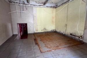 комерційна за адресою Волонтерська 74, 74