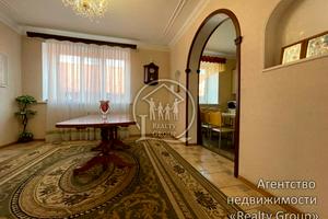 дом по адресу Відважна