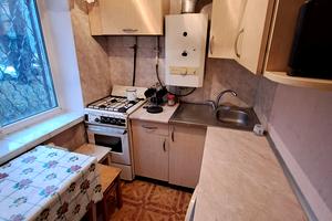 квартира за адресою Перемоги вул., 73
