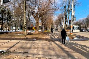 комерційна за адресою Колачевского, 107