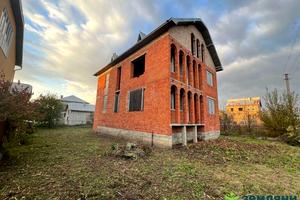 будинок за адресою Січових Стрільців