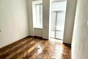 квартира за адресою Львів, Хмельницького, 62