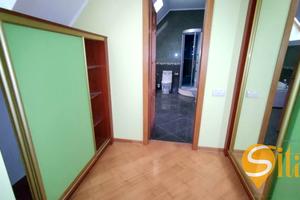 будинок за адресою Незалежності України вул.