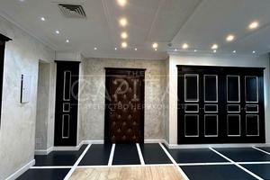 комерційна за адресою Олегівська вул., 43