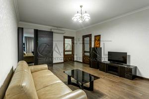 комерційна за адресою Кловський узвіз (Кловський), 7a