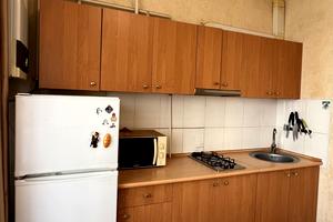 квартира за адресою смт. Авангард, торгова, 5