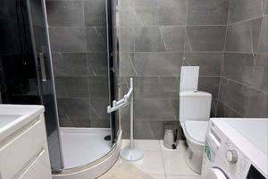 квартира за адресою Довженка, 21