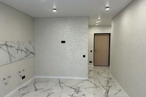 квартира за адресою Домбровського вул., 14а