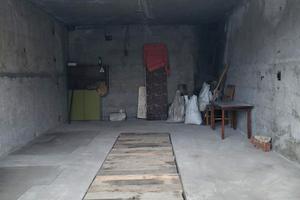 паркомісце за адресою Артема, 93в