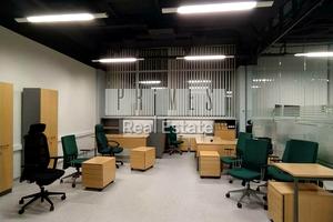 коммерческая по адресу Братів Чучупаків ул. (Смольная), 9б